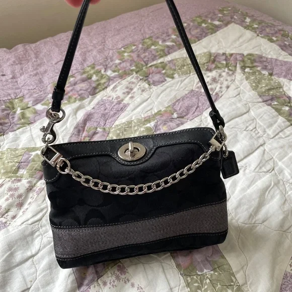 SOLD - Picture 2 of 6